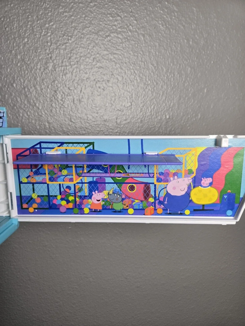 Peppa Pig Cruise Ship & Figurines